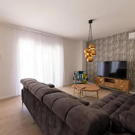 Luxury Loma 4*