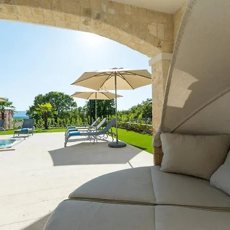 Guest house Luxury Loma
