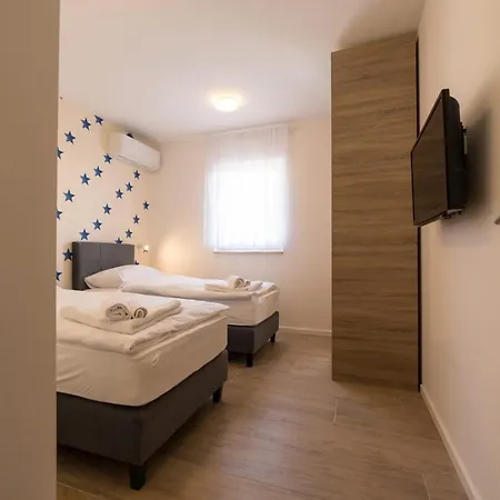 Guest house Luxury Loma *