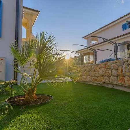 Guest house Luxury Loma