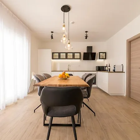 Luxury Loma 4* Sveti Vid-Miholjice