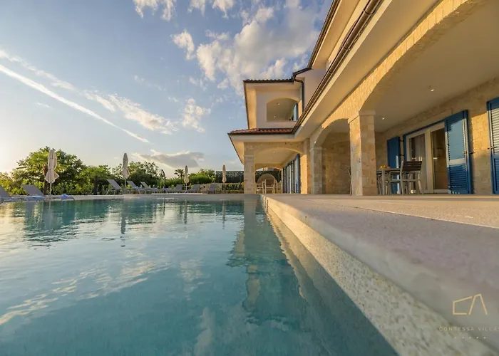 Luxury Loma 4*