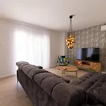 Luxury Loma 4*