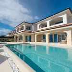 Luxury Loma 4*