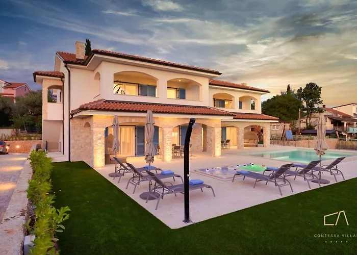 Luxury Loma בית הארחה 4*