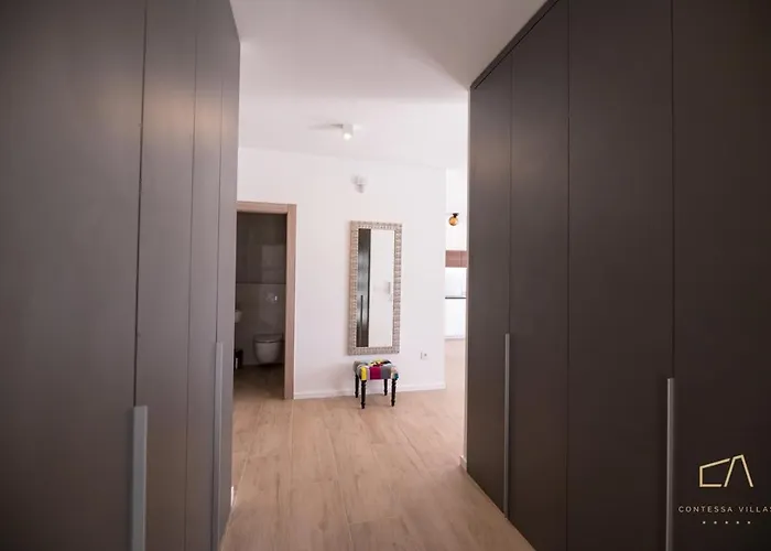 בית הארחה Luxury Loma