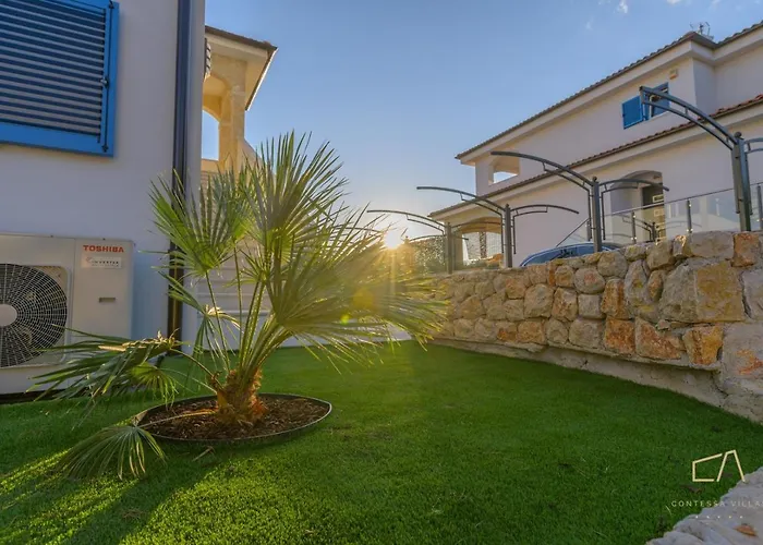 בית הארחה Luxury Loma