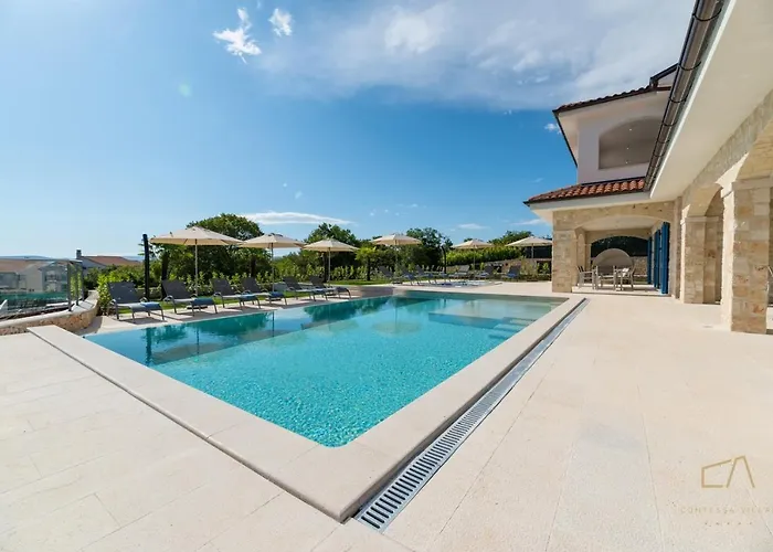 Luxury Loma 4*